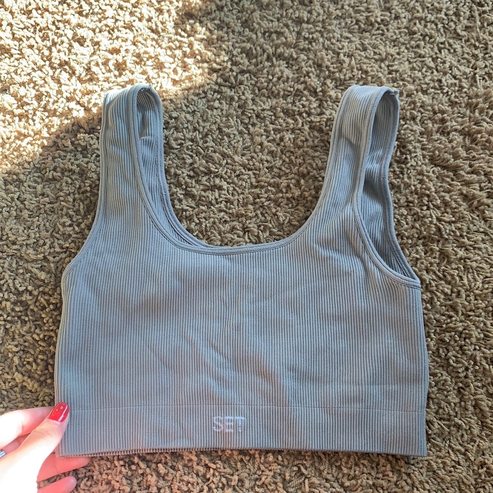 SETActive box cut bra